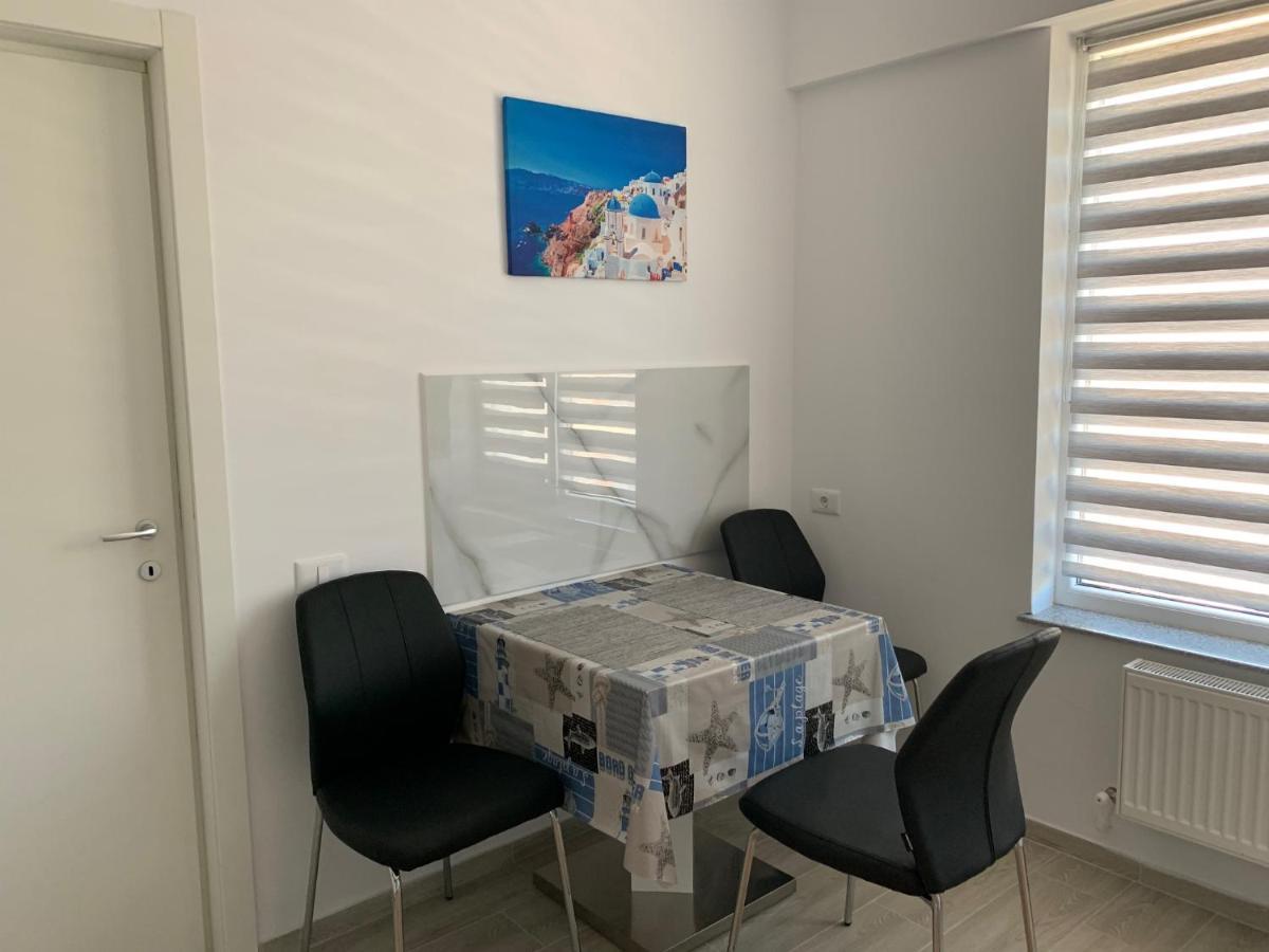 49Er Apartament Năvodari Exteriér fotografie